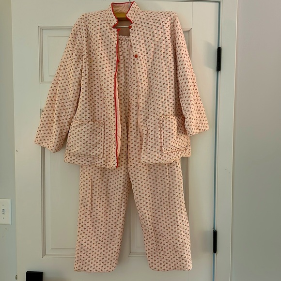 Precious Vintage Handmade Pink Floral Quilted Pajama Set - Picture 2 of 6